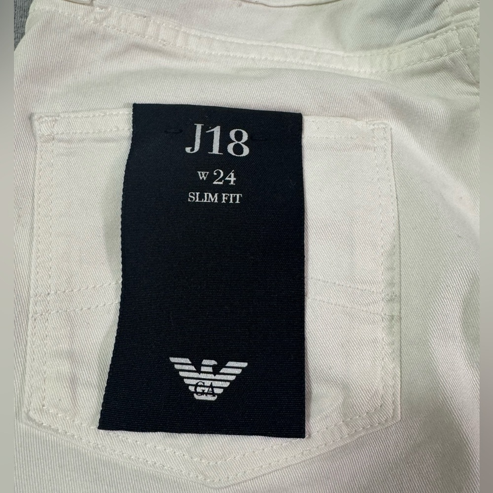 Emporio Armani J18 Straight Leg Slim Fit White Women’s Jeans Size 24 - Picture 6 of 12